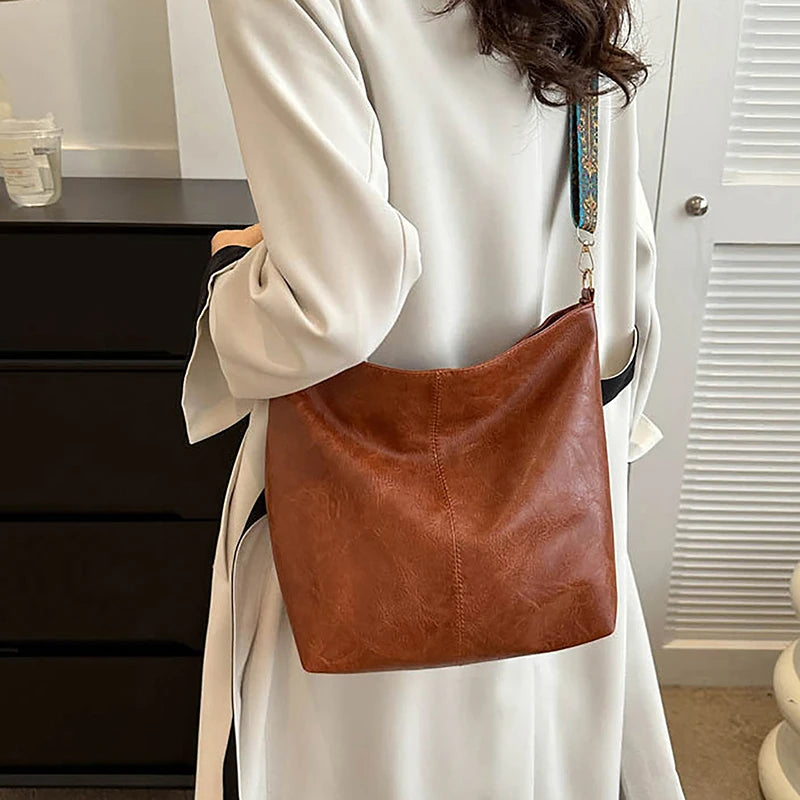 GeoWide™ Retro PU Crossbody Bag – Large Capacity Women’s Shoulder Bag