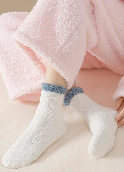 5 Pairs Thickened Coral Fleece Socks for Women Medium Sleeve Comfort and Warmth Winter Socks