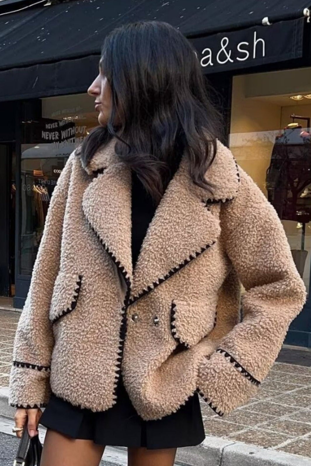 Helvetia Sherpa Khaki Lapel Button-Up jacket