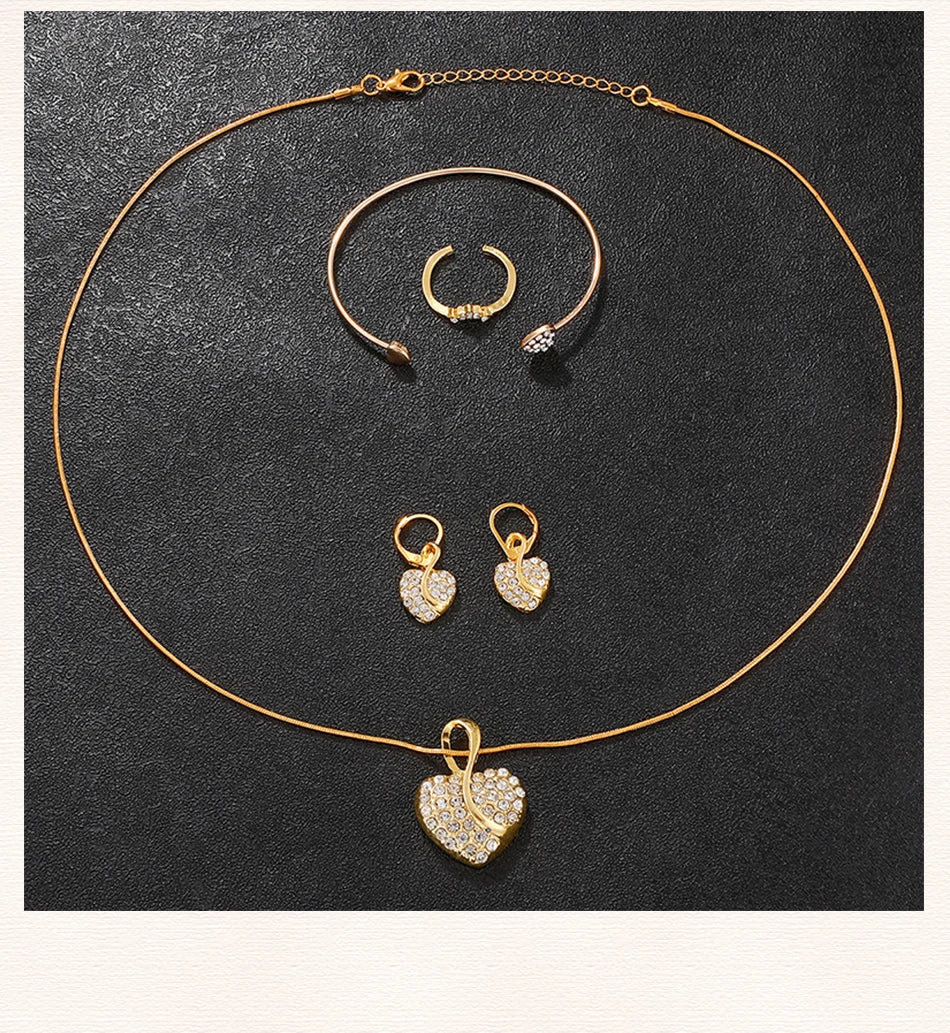Amelia Gold Quartz Watch & Jewelry Set – 5 pcs