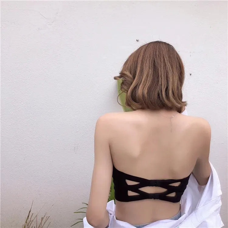 Women Seamless Strapless Bandeau Bra with Removable Pads – Basic One-Piece Tube Top Underwear