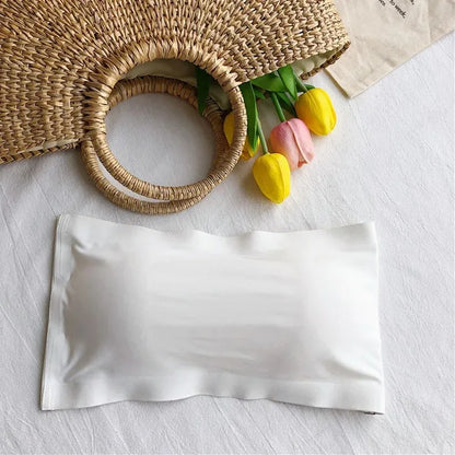 Women Seamless Strapless Bandeau Bra with Removable Pads – Basic One-Piece Tube Top Underwear