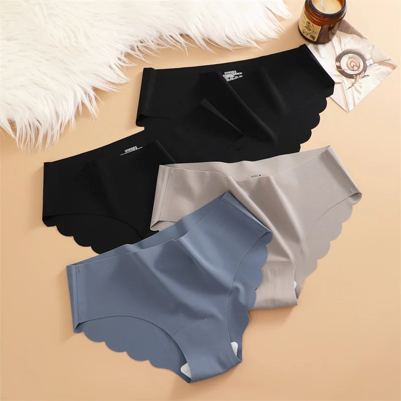 4-Piece Ultra Comfort Panties Set with Wave Edge Design